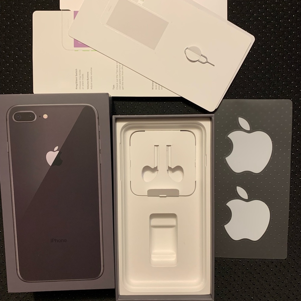 IPhone 8 Plus Box - Picture 6 of 6